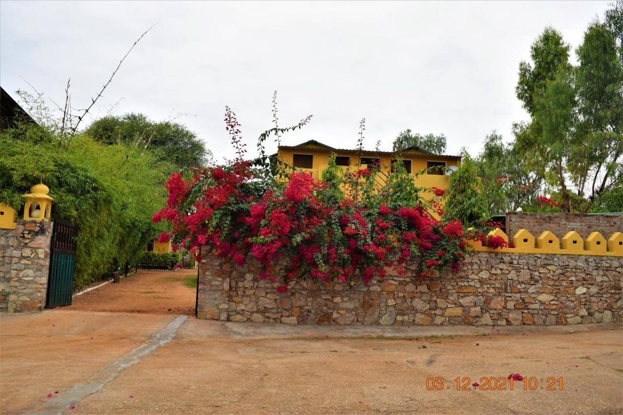 Ranthambhore Bagh Dwar Camp Khilchīpur Exteriör bild
